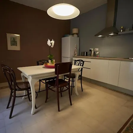 House Of Character In Nyaraló